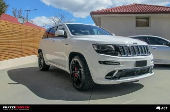 JEEP-GRAND-CHEROKEE-REVENGE-MATTE-BLACK